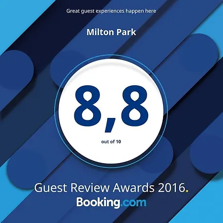 Milton Park Pobierowo